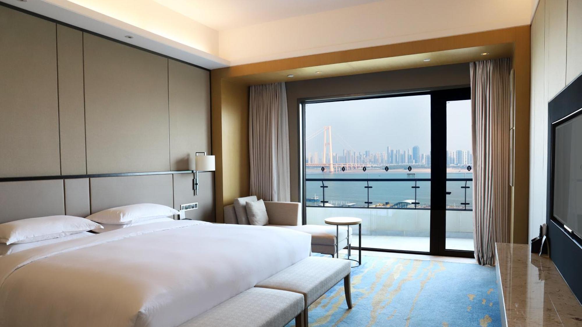 Intercontinental Wuhan By Ihg - Yangtze River View Exteriör bild